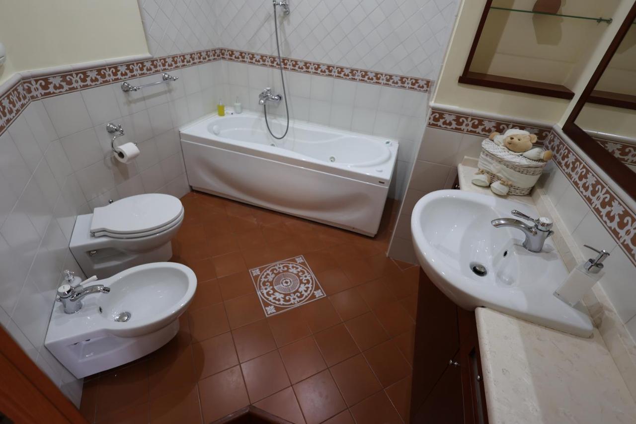 Casa Diocleziano Apartment Наполи Екстериор снимка