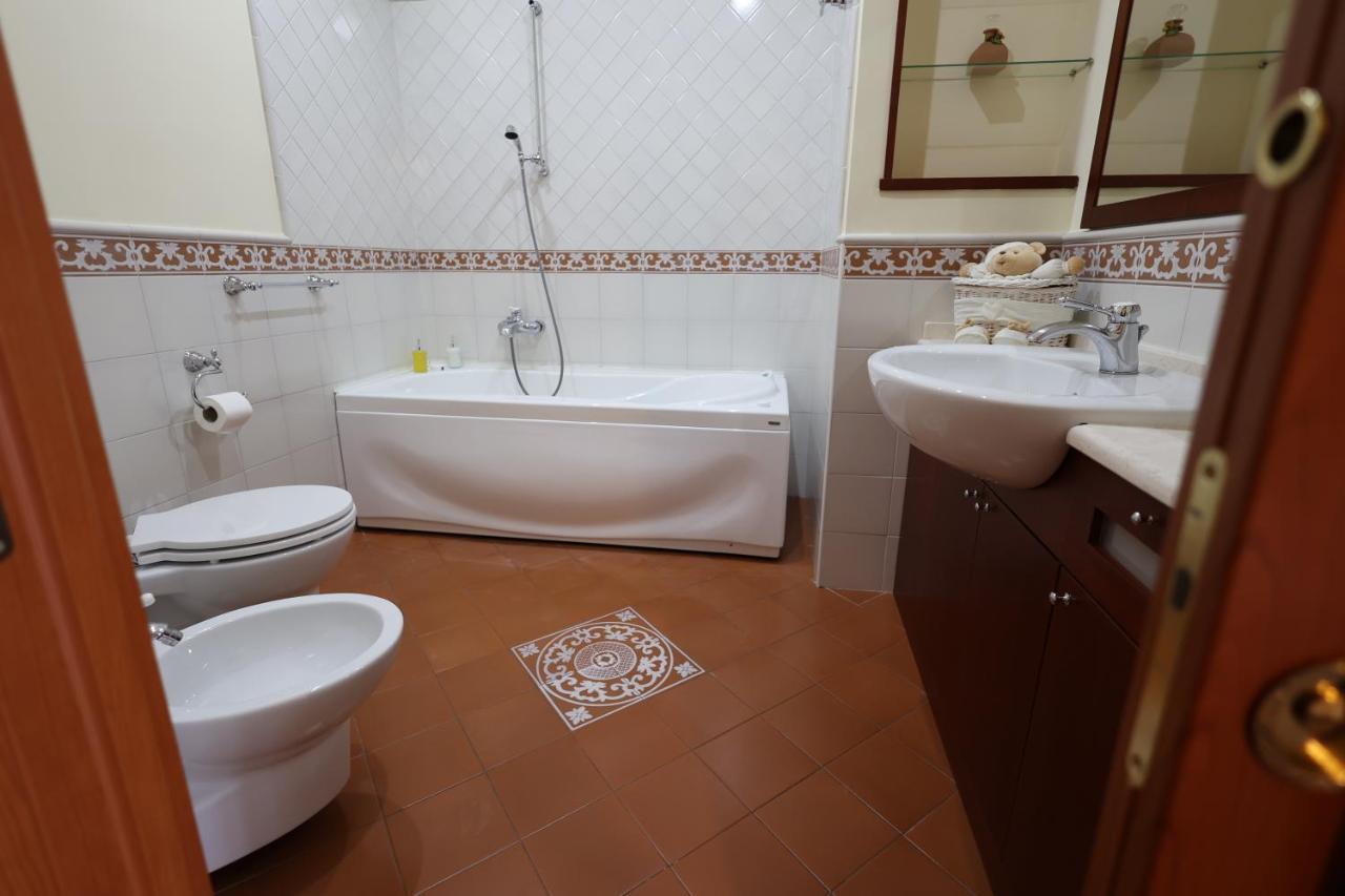 Casa Diocleziano Apartment Наполи Екстериор снимка